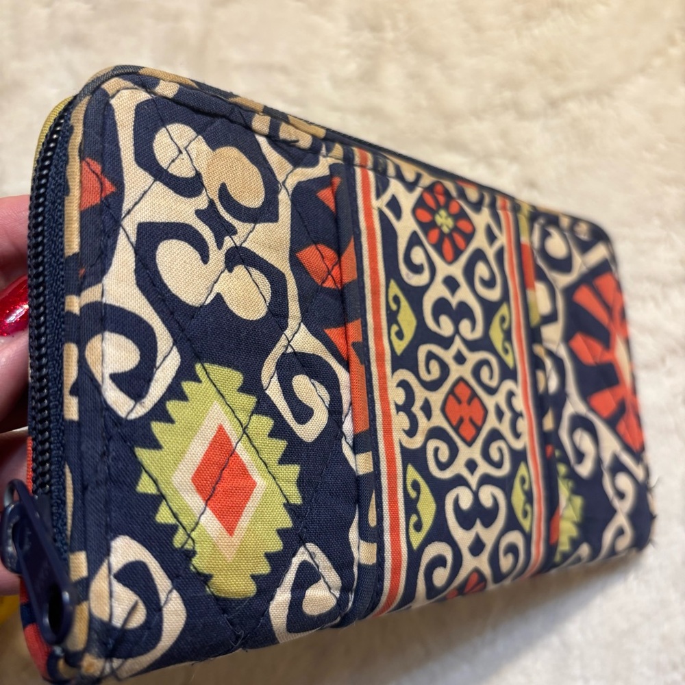 Vera Bradley Wallet Clutch Sun Valley Navy Cream Orange Lime Green Zipup - Picture 4 of 16